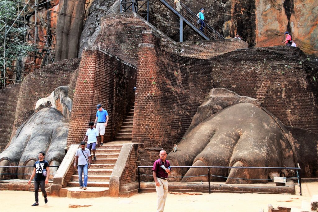 Sigiriya Lion Rock, entrance